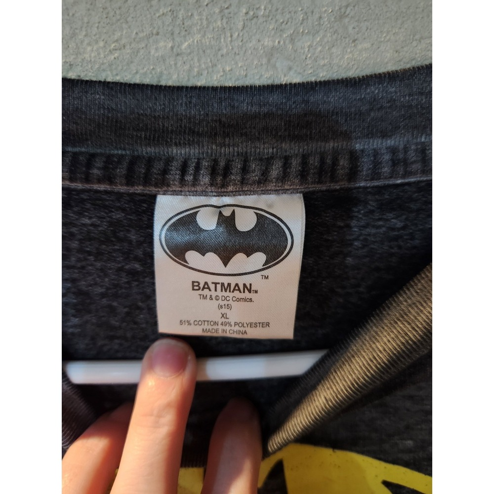 Batman Sweater - Picture 3 of 4